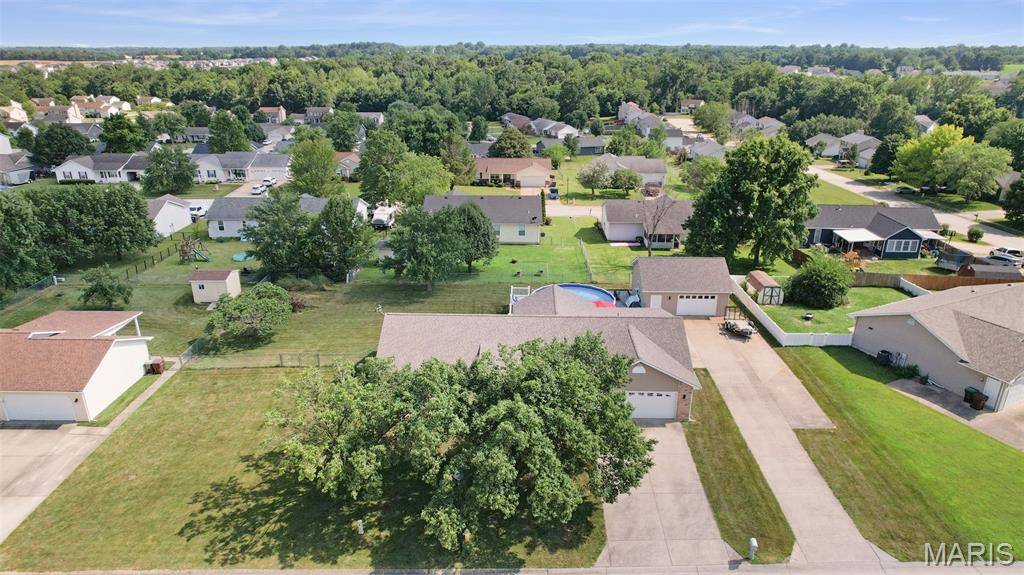 Troy, MO 63379,1523 Bishop DR