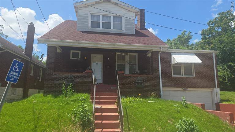 St Louis, MO 63121,3711 Lawler DR