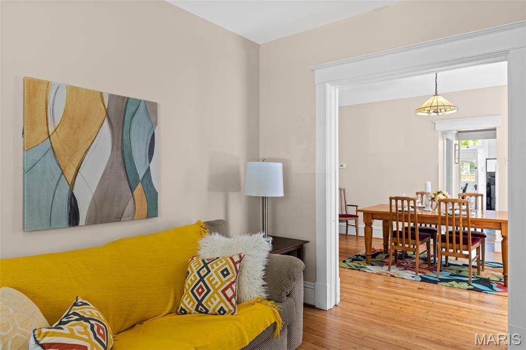 St Louis, MO 63110,2348 Klemm ST