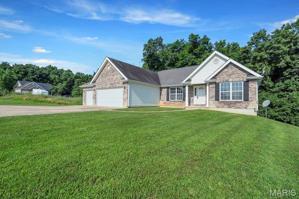 Troy, MO 63379,211 Osage Avenue