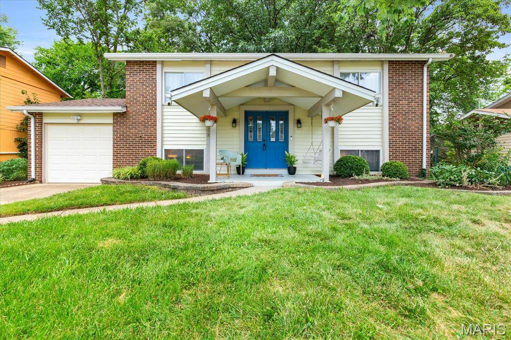 Ballwin, MO 63021,379 Messina DR