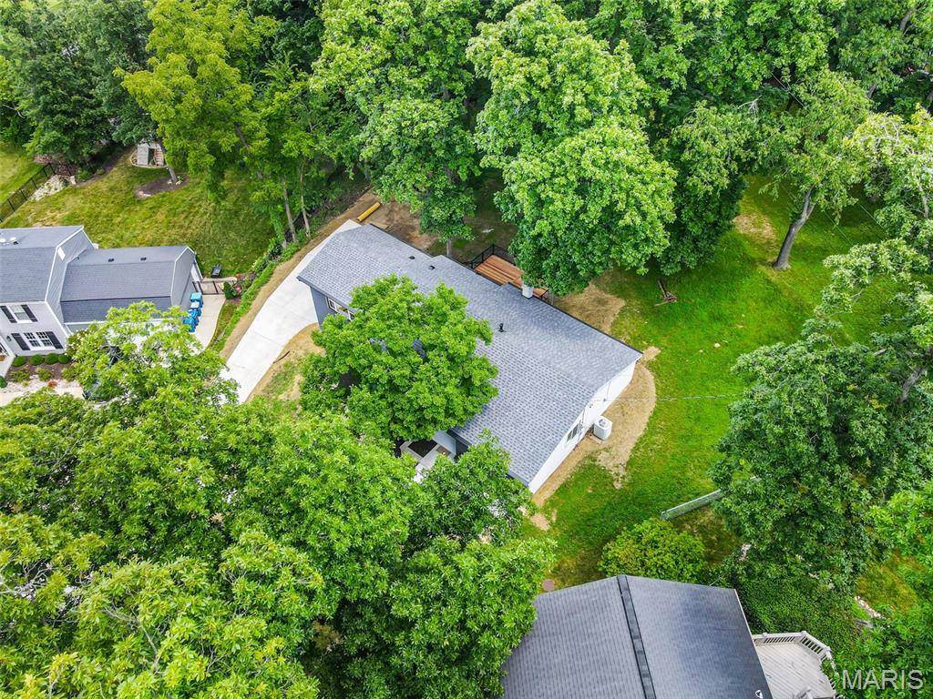 Ballwin, MO 63011,246 Leichester CIR