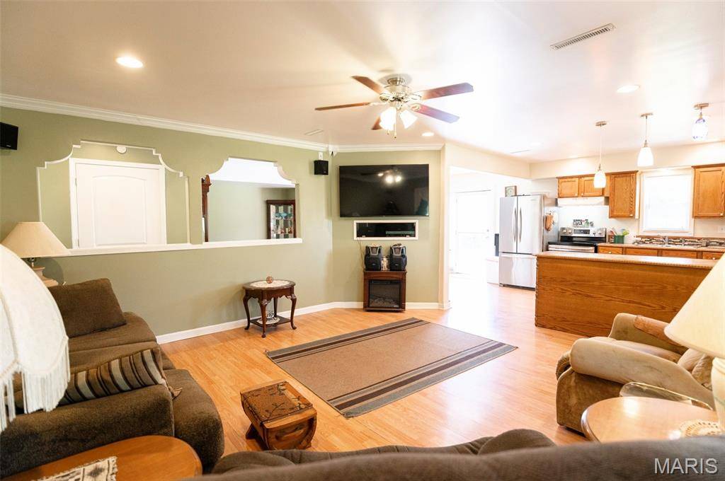 Salem, MO 65560,54 County Road 3160