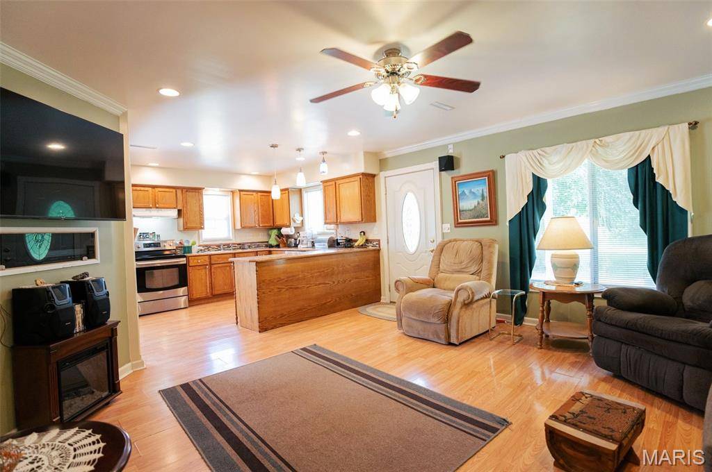 Salem, MO 65560,54 County Road 3160
