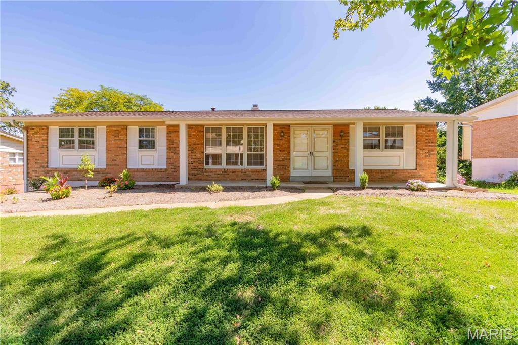 St Louis, MO 63123,9724 Brookmere DR
