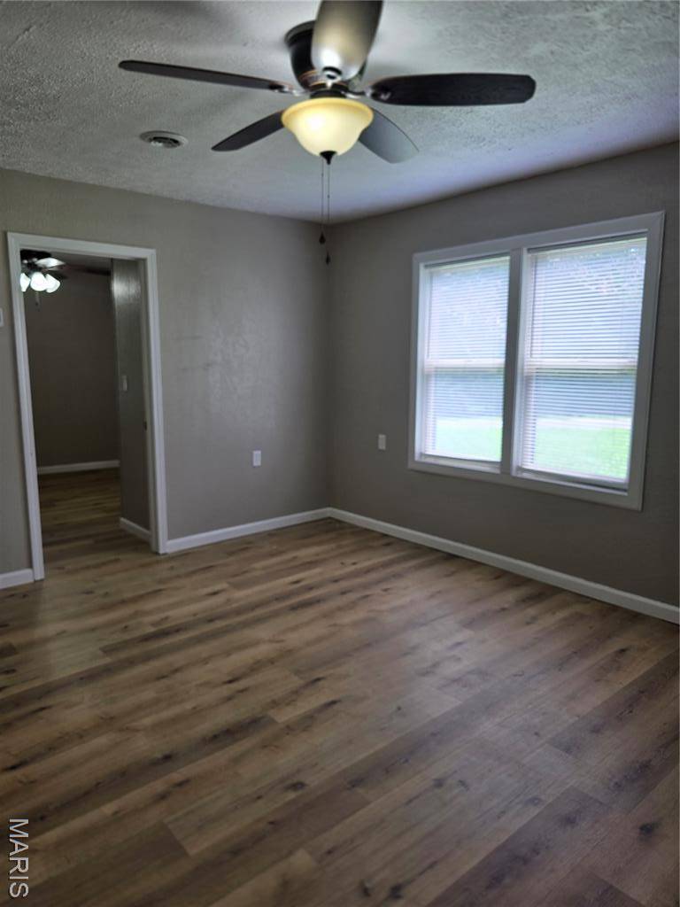 Dixon, MO 65459,17075 Highway 133