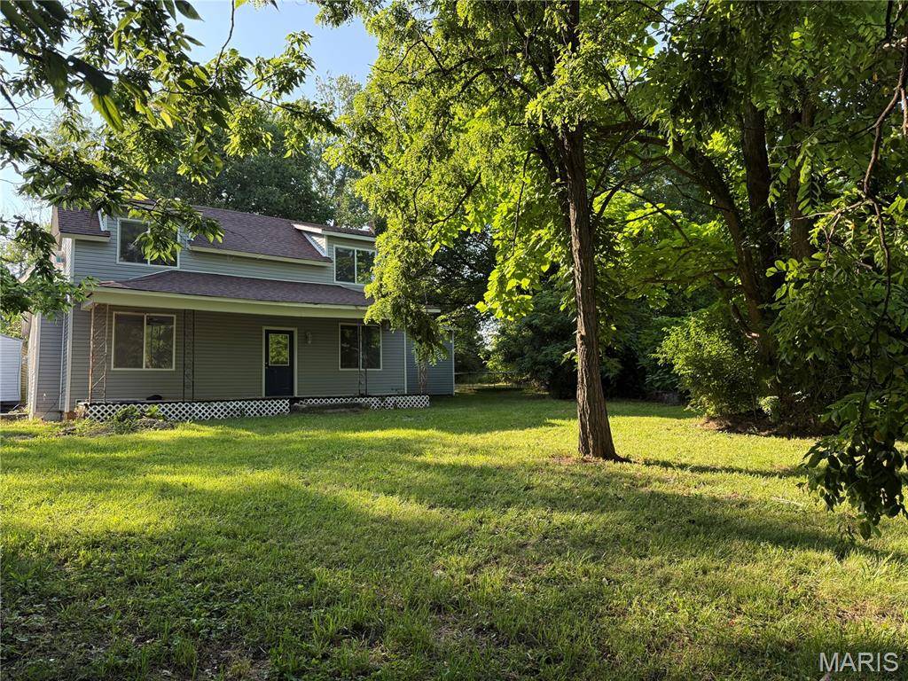 Montgomery City, MO 63361,3 Grennan