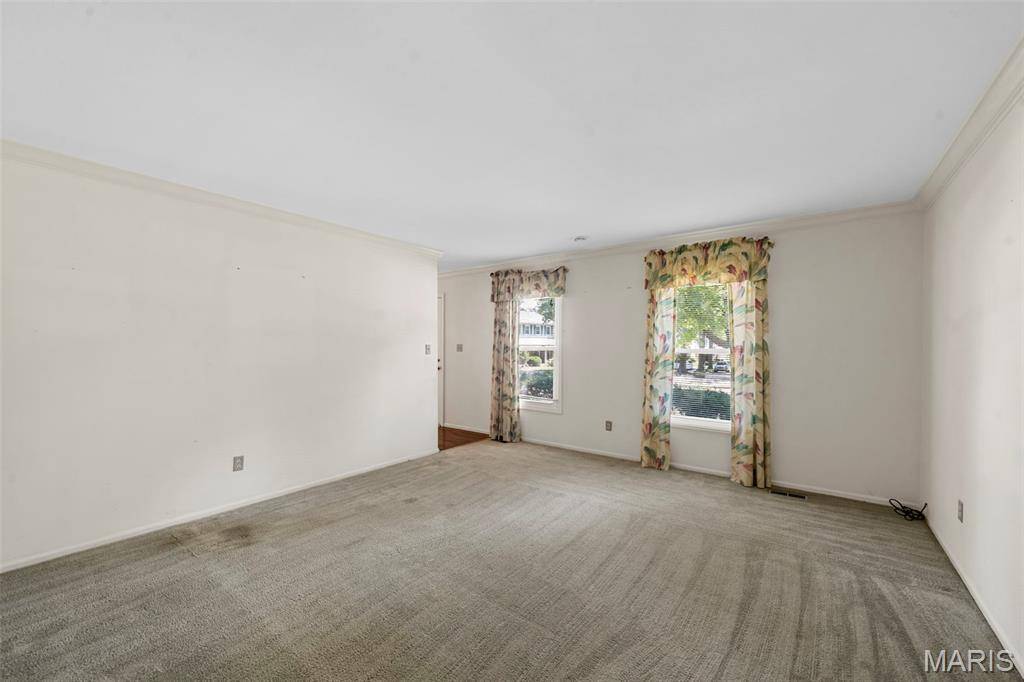 Chesterfield, MO 63017,15799 Scenic Green CT