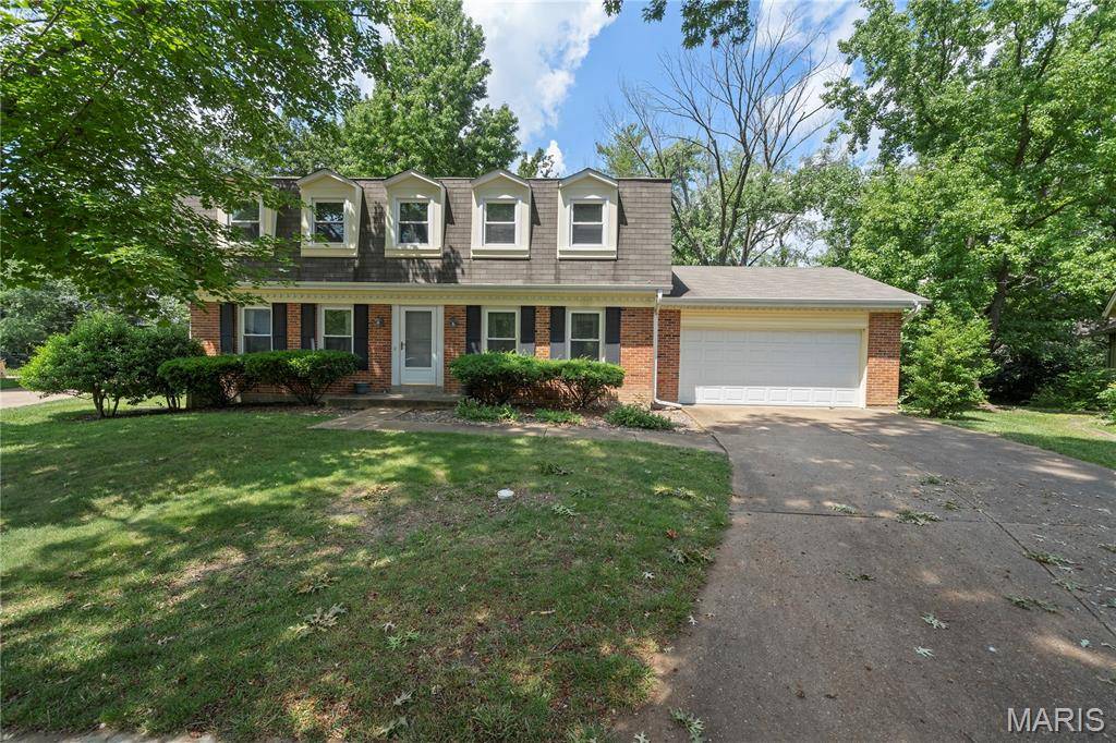 Chesterfield, MO 63017,15799 Scenic Green CT