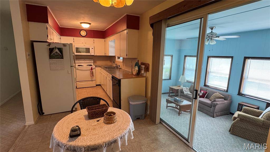 Doniphan, MO 63935,3971 State Highway 142 E