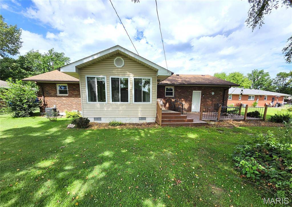 Granite City, IL 62040,7 ROBIN CT