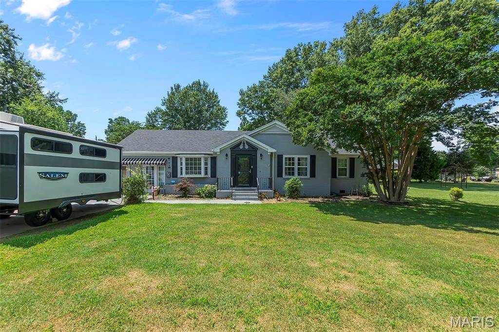 Sikeston, MO 63801,907 Taylor ST