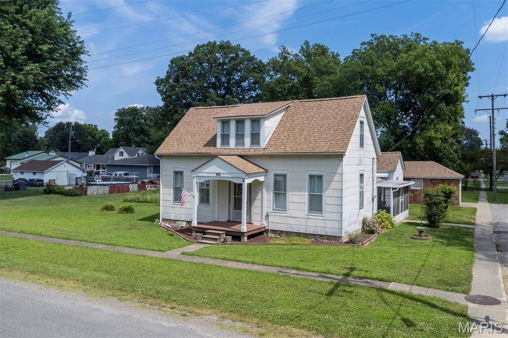 Marine, IL 62061,203 W Alton ST