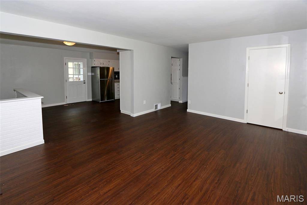 Florissant, MO 63033,1100 Ozment DR