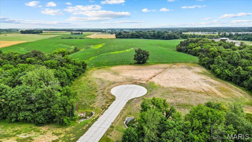 Waterloo, IL 62298,907 Christina Way