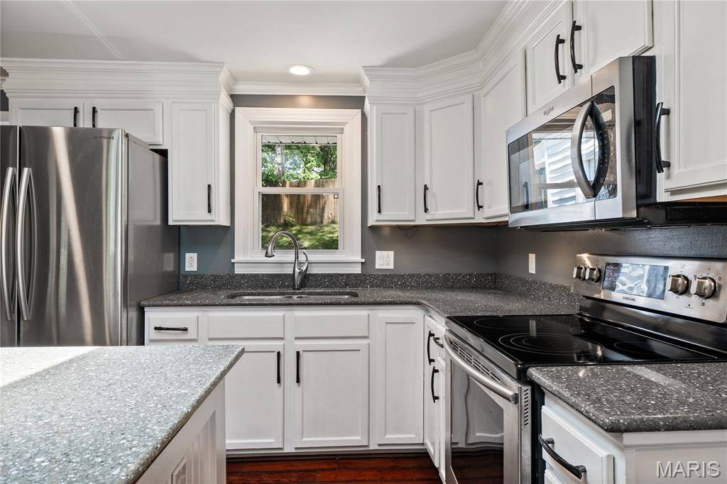 Cape Girardeau, MO 63701,1616 Bel Air DR