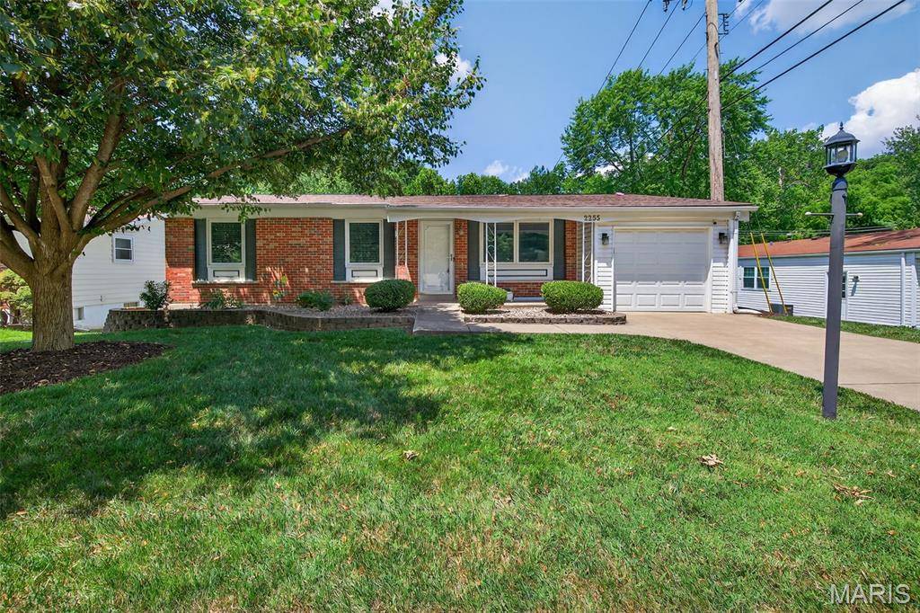 Maryland Heights, MO 63043,2255 Murray Forest DR