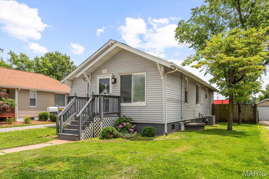 O'fallon, IL 62269,719 S Vine ST