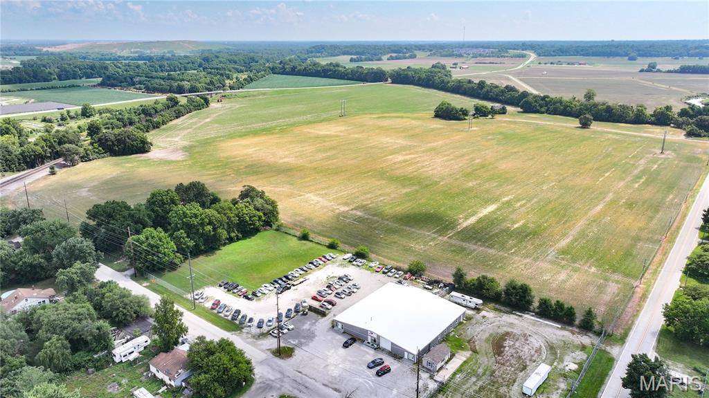 Edwardsville, IL 62025,0 New Poag RD