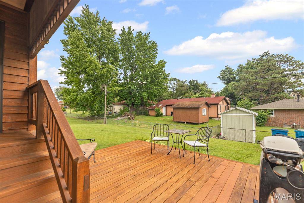 Alton, IL 62002,207 Ladd ST
