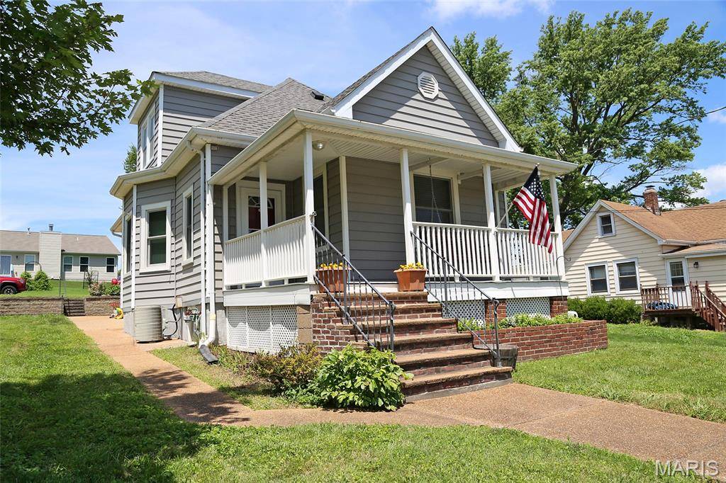 Maryland Heights, MO 63043,207 Fee Fee RD