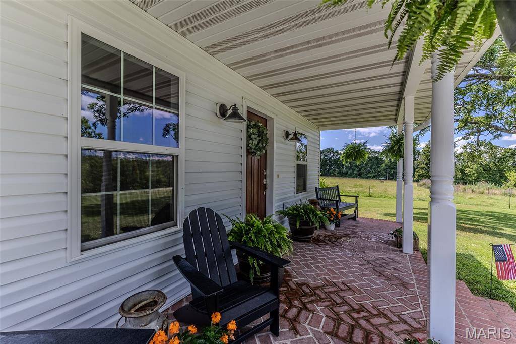 Niangua, MO 65713,901 Blackjack LN
