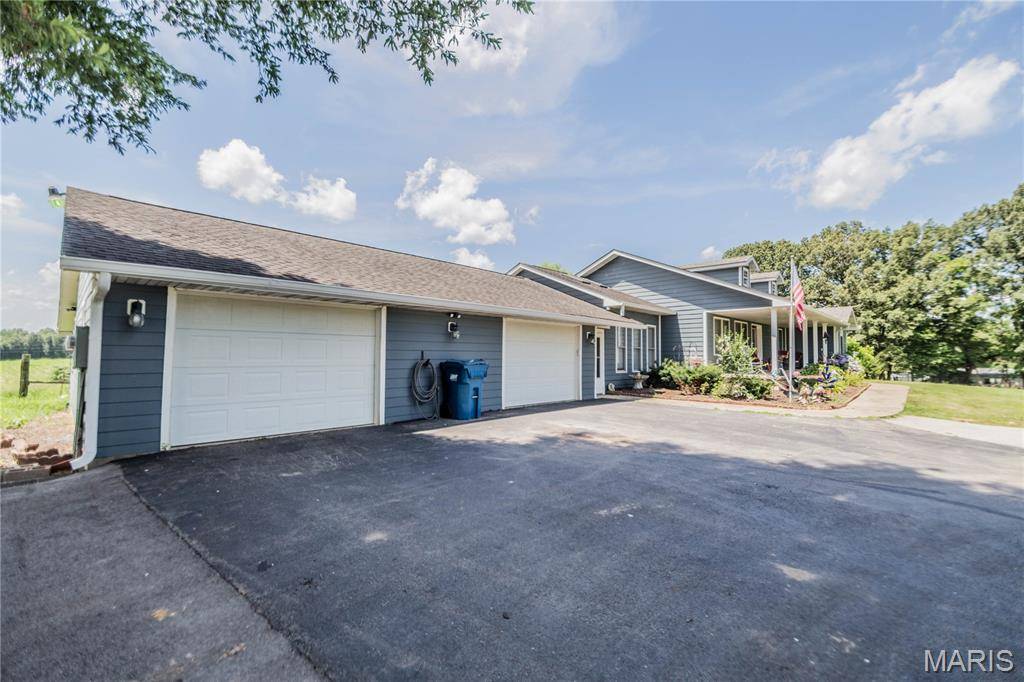 Poplar Bluff, MO 63901,1288 County Road 488