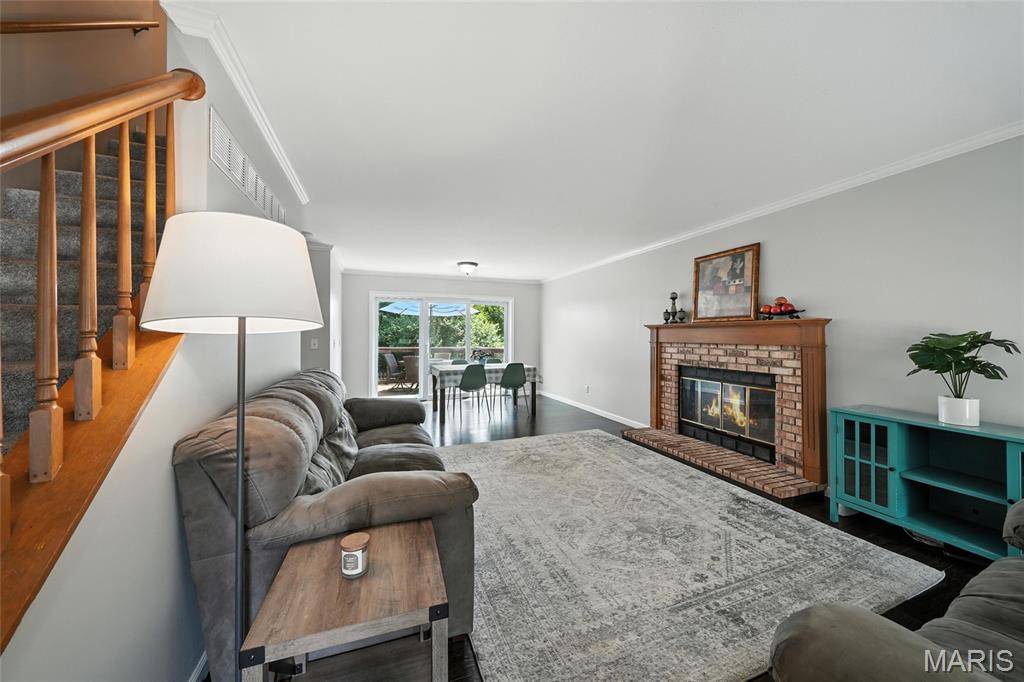 Ballwin, MO 63021,810 Ginger Wood CT
