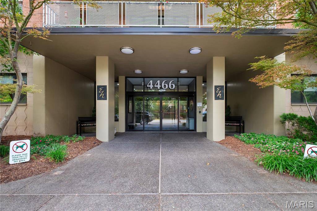 St Louis, MO 63108,4466 W Pine BLVD #22A