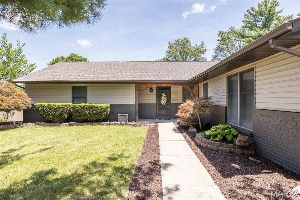 O'fallon, IL 62269,208 Evergreen DR