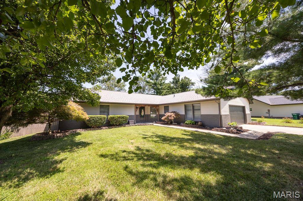 O'fallon, IL 62269,208 Evergreen DR