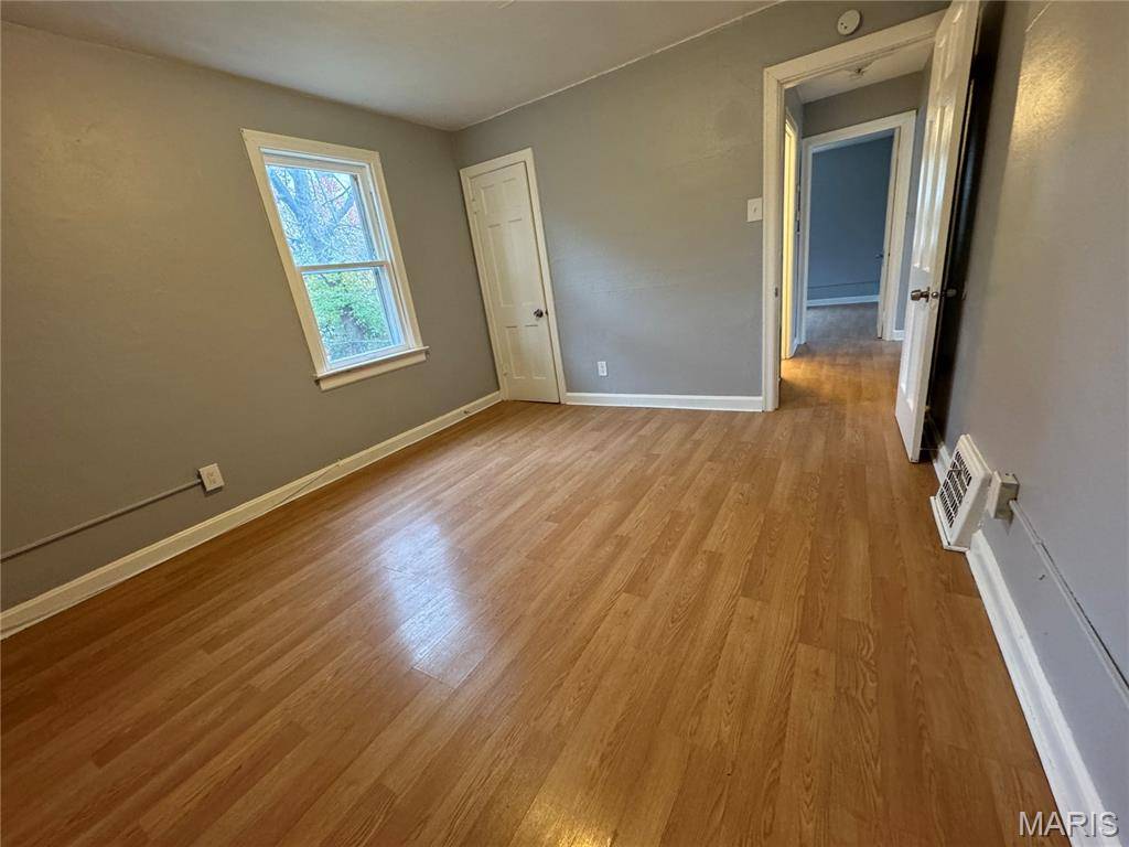 Flordell Hills, MO 63136,5701 Beldon DR