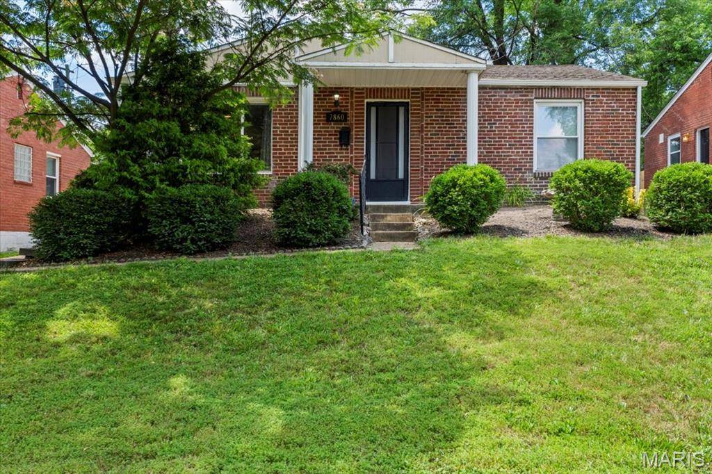 University City, MO 63130,7860 Ahern AVE