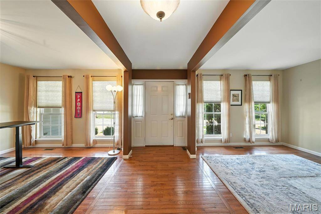 Ballwin, MO 63021,1214 Oak Borough DR