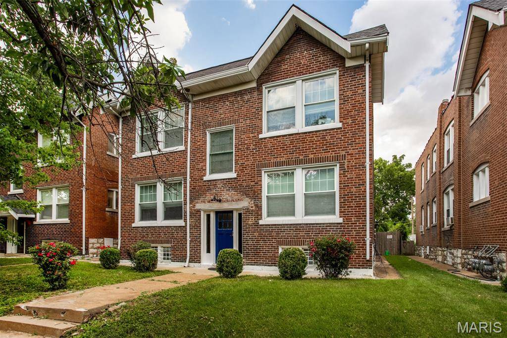St Louis, MO 63110,4451 Castleman AVE