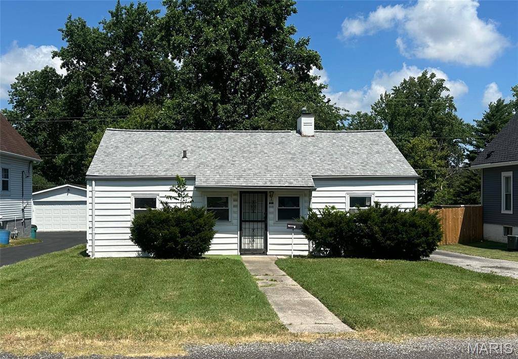 Belleville, IL 62221,1325 Orchard ST