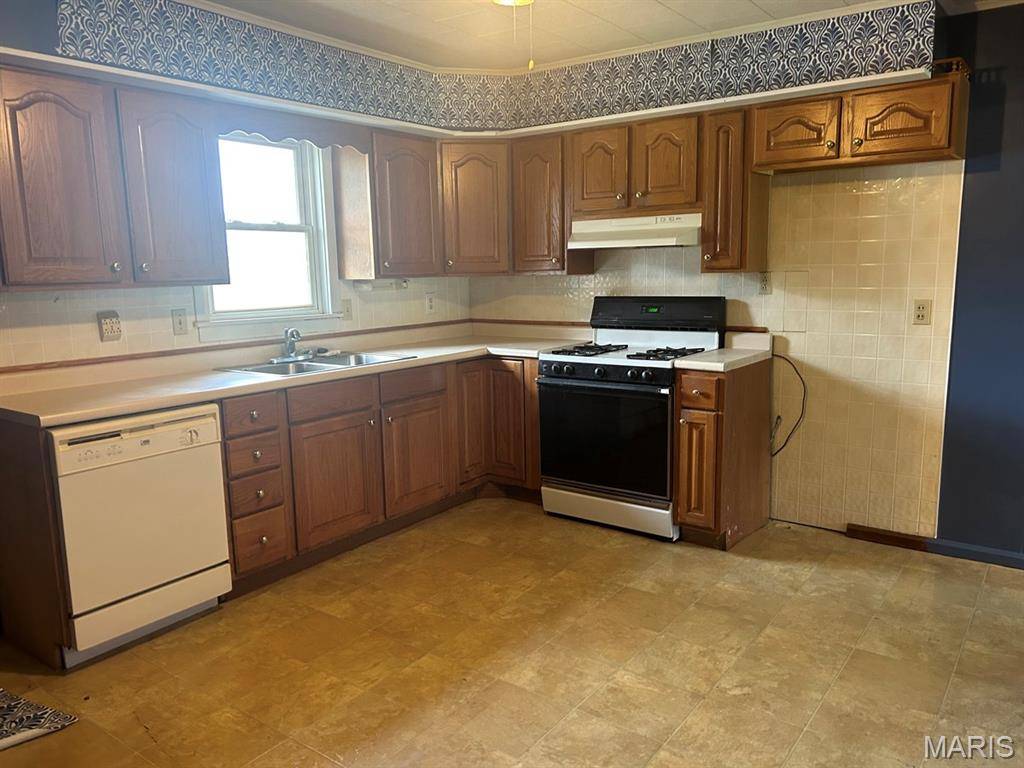 Bernie, MO 63822,313 S Walnut ST