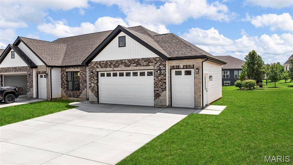 Wentzville, MO 63385,227 Pierce View CIR #29B
