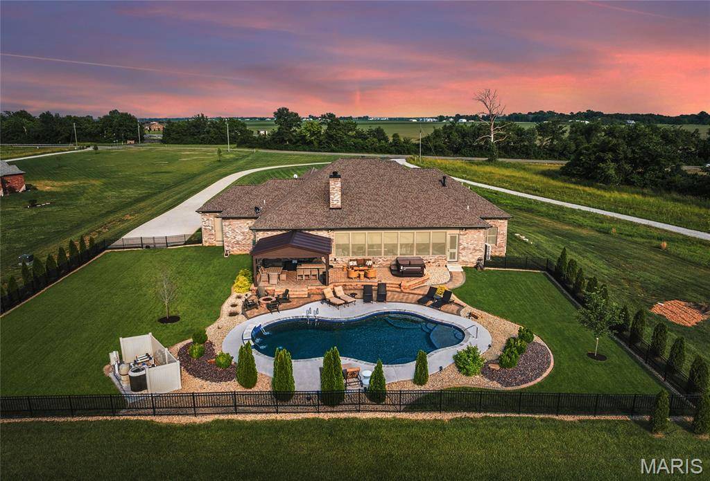 Edwardsville, IL 62025,4985 N State Route 157