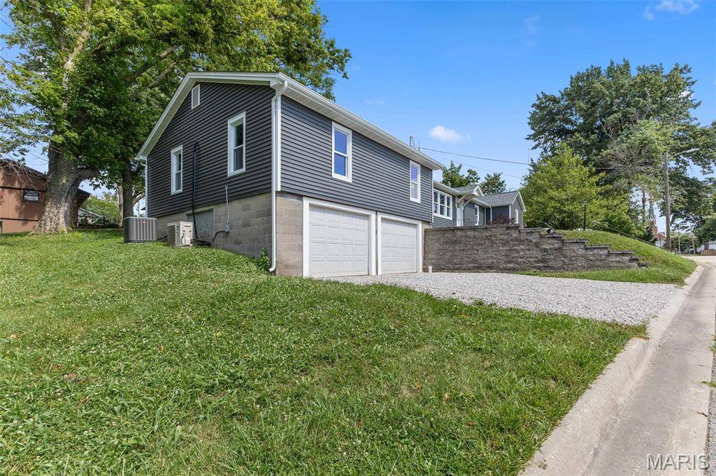 Waterloo, IL 62298,314 N Church ST