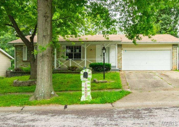 St Louis, MO 63138,1921 Lakeheights LN