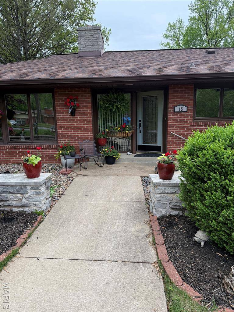 Ferguson, MO 63135,15 Lake Pembroke DR