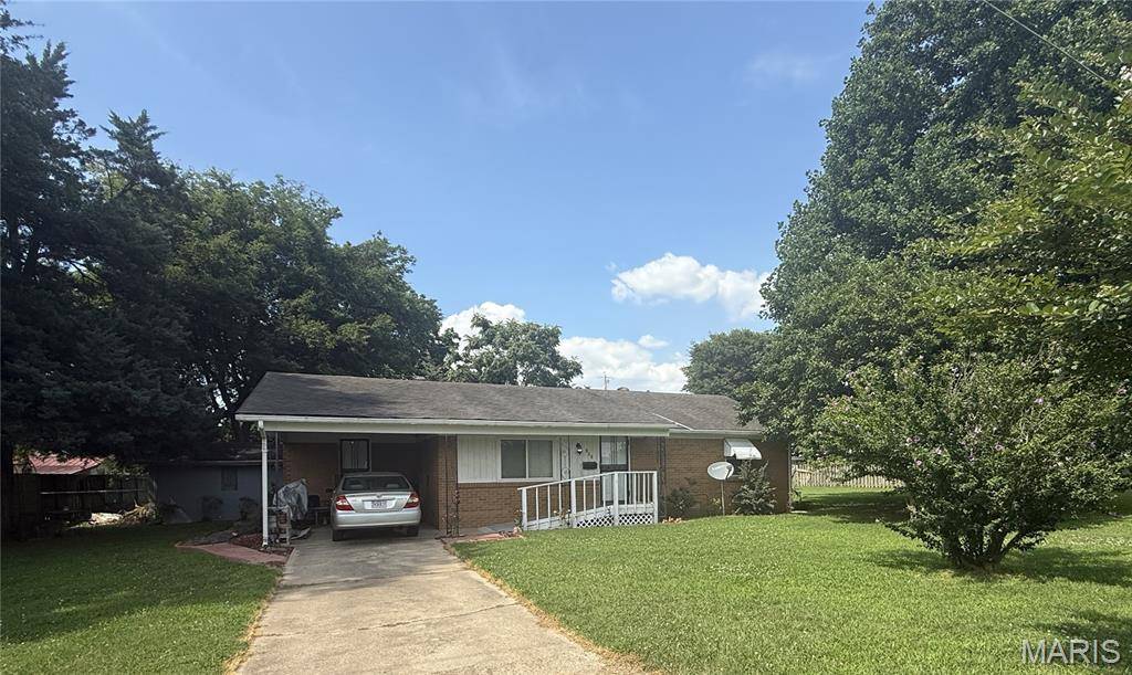Kennett, MO 63857,808 W 9th ST