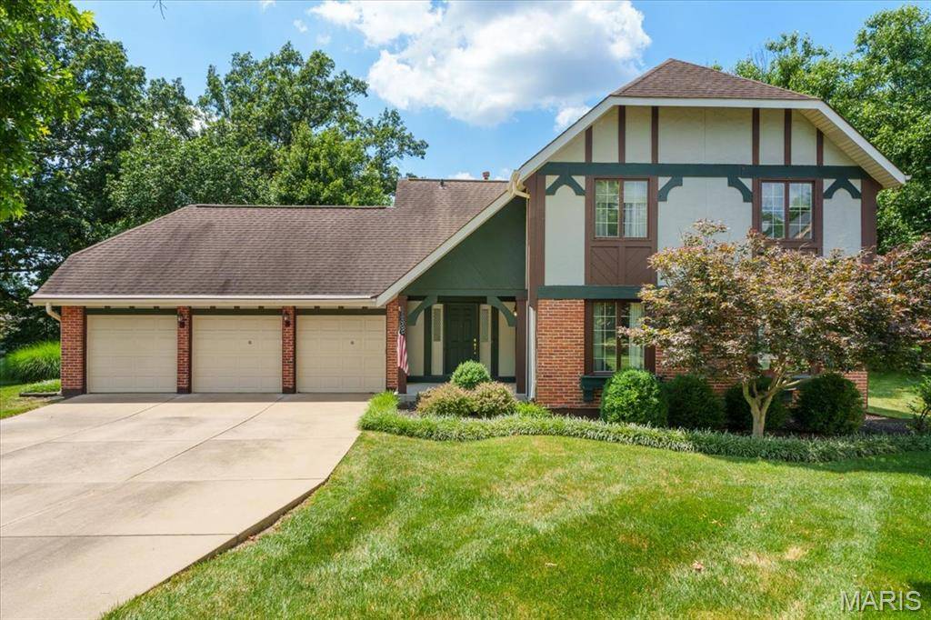 Chesterfield, MO 63017,15693 Dresden Lake CT