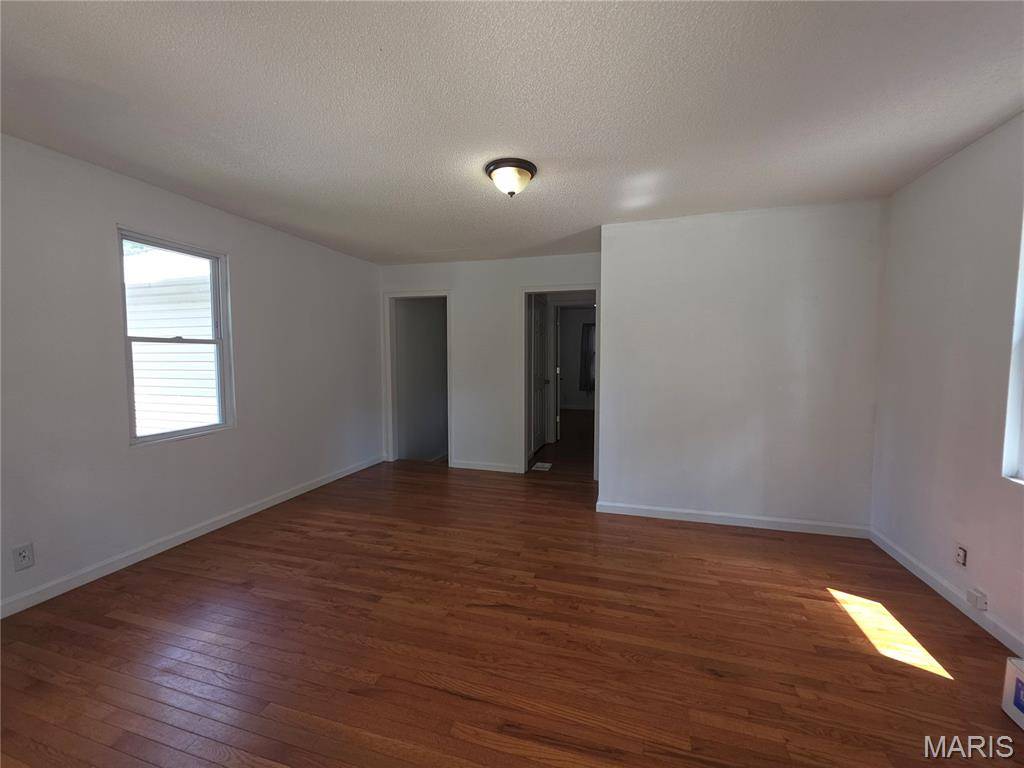 Collinsville, IL 62234,123 W Wickliffe AVE