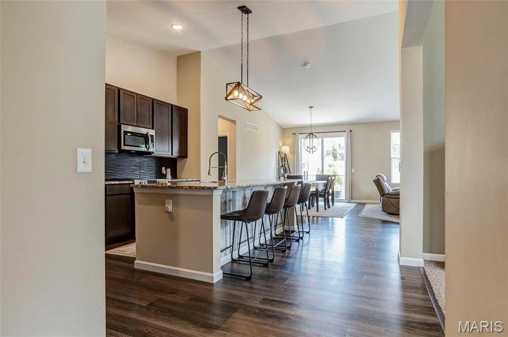 Wentzville, MO 63385,176 Redmond Pines DR