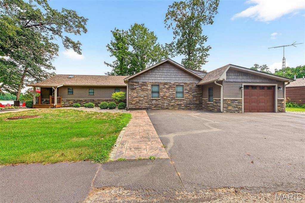 Plainview, IL 62685,11178 Catatoga DR