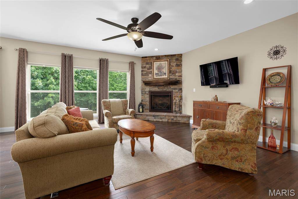 Wentzville, MO 63385,1032 Timber Bluff DR