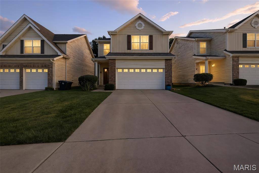 Lake St Louis, MO 63367,497 Parkgate DR