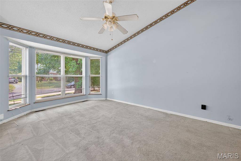 Overland, MO 63114,2307 S Milton AVE